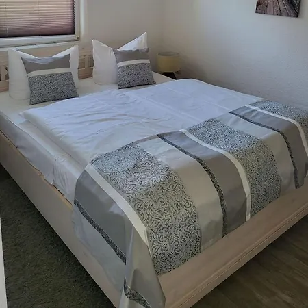 Rosenhof 3*