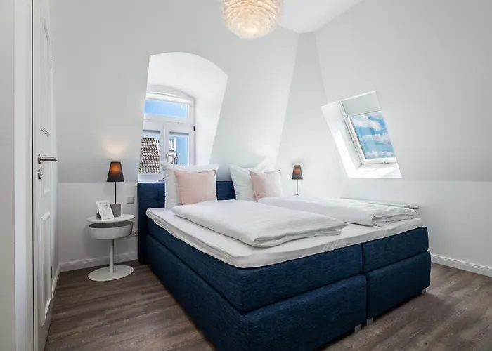 Rosenhof 3*