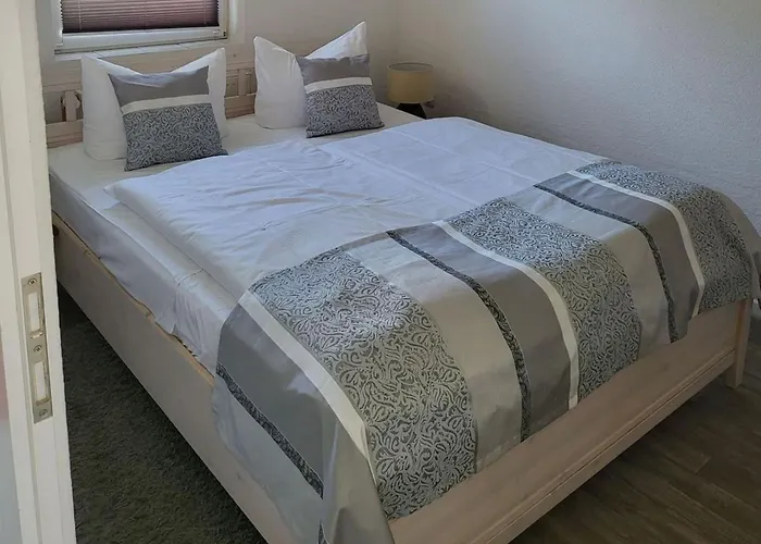 Rosenhof 3*